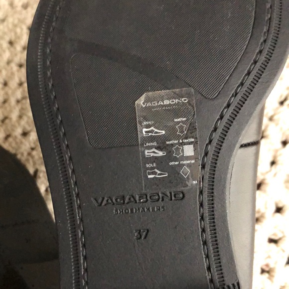 Vagabond Black Leather Women's Loafers - Picture 12 of 14